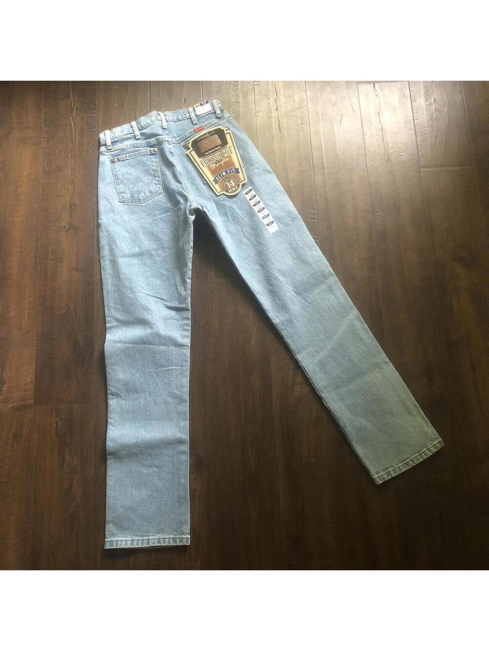 Wrangler Women's Blue Jeans - Picture 4 of 7